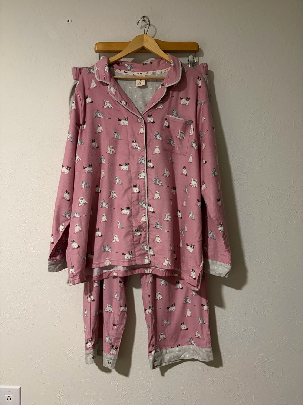 Munki Munki Pink  Viscose Bamboo Pajamas Set Size XXL Taylor Swift Sassy Cats